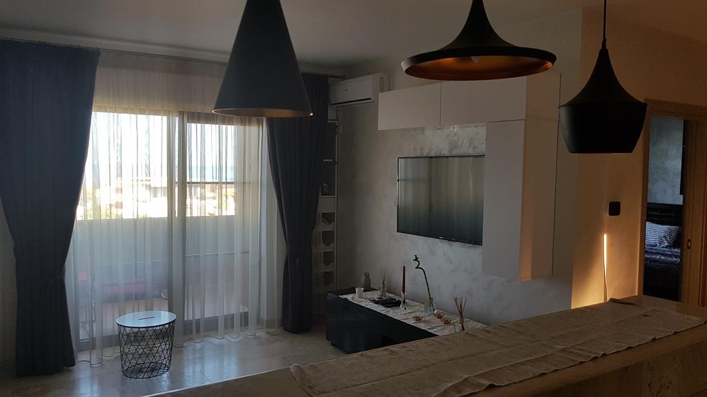 Cristian Apartment Constanta Exterior photo